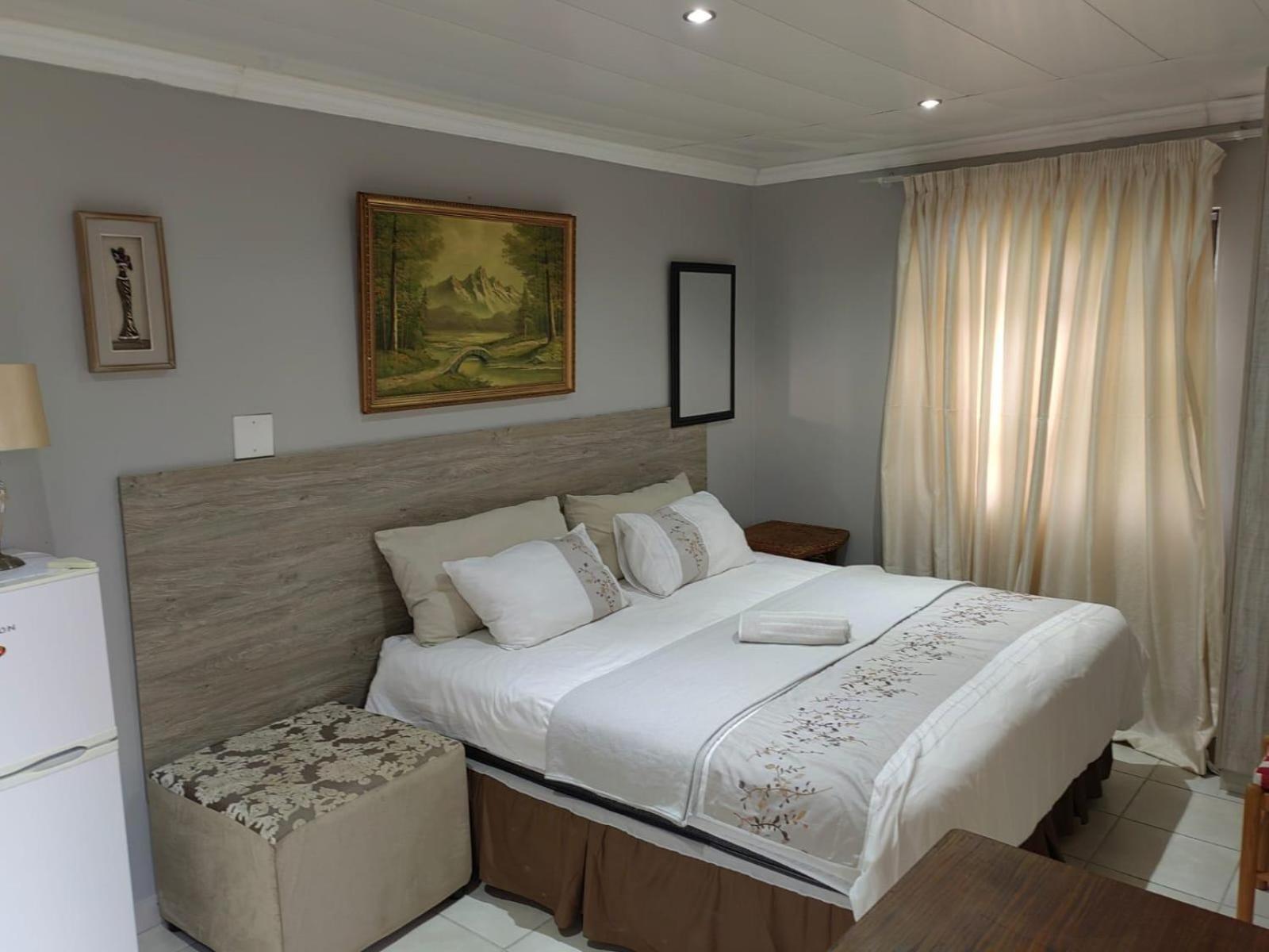 Sibahlenomhlambi Guesthouse 斯普林斯 外观 照片