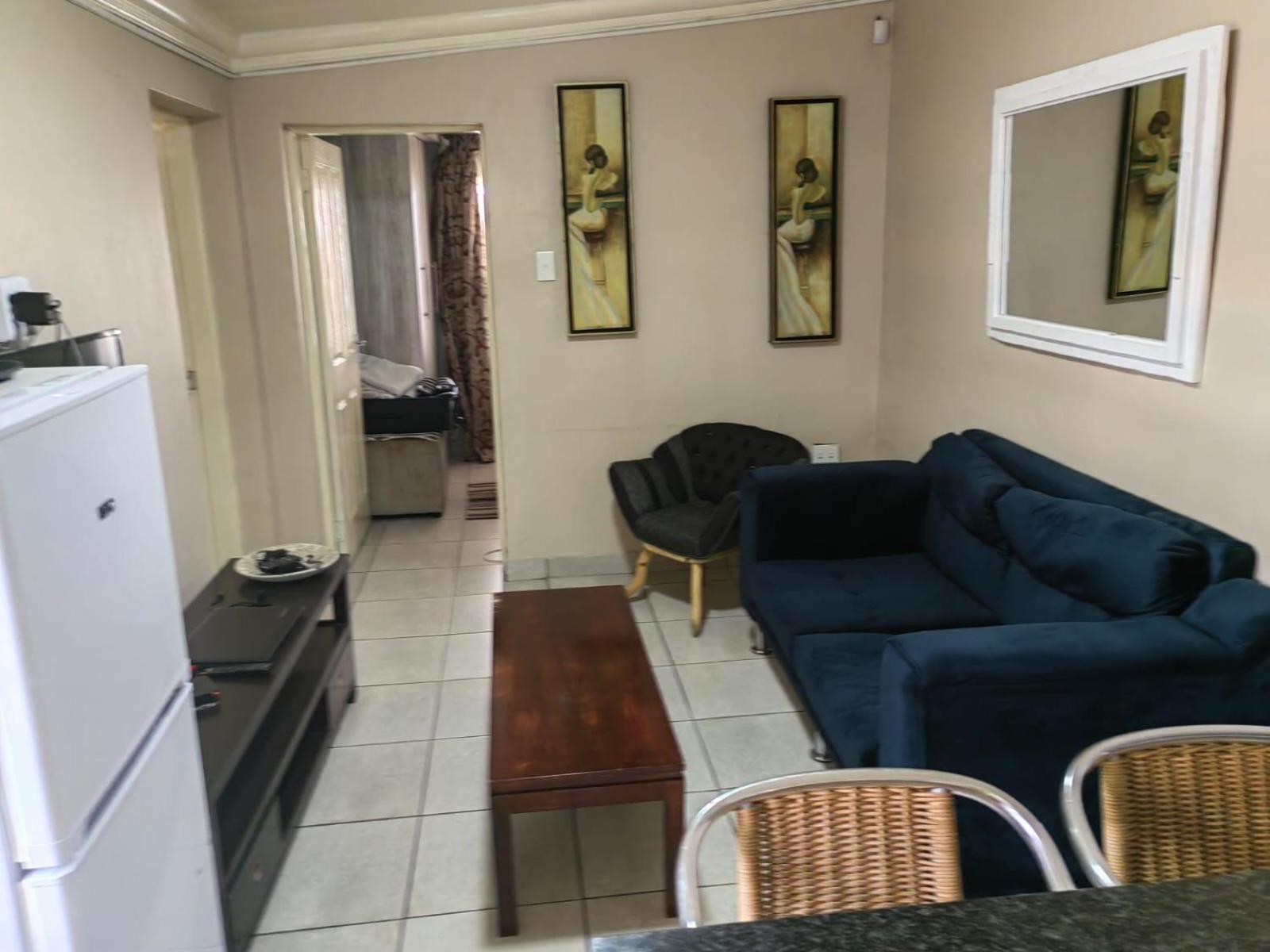 Sibahlenomhlambi Guesthouse 斯普林斯 客房 照片